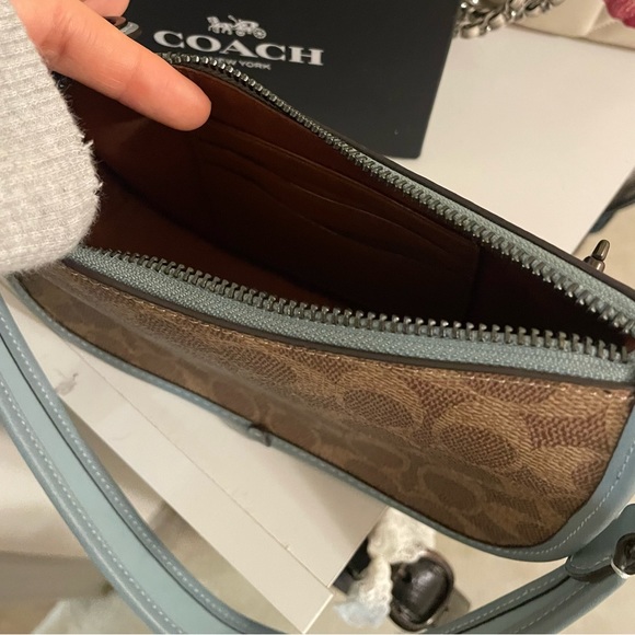 Coach Swinger 20 in Tan and Blue - Picture 6 of 7